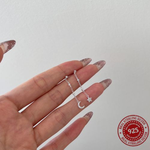 Moon and Star Dangle Earrings - OLADOR