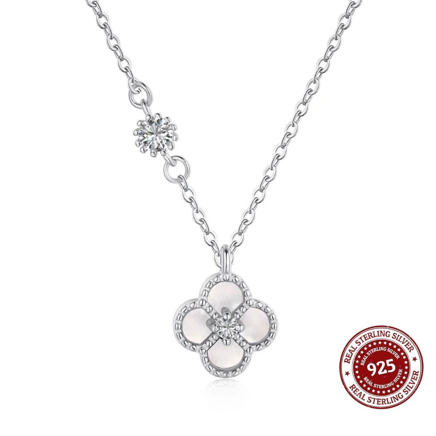 Moonlight Clover Bloom Necklace - OLADOR
