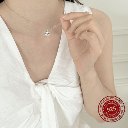 Silver Harmony Clover Pendant - OLADOR